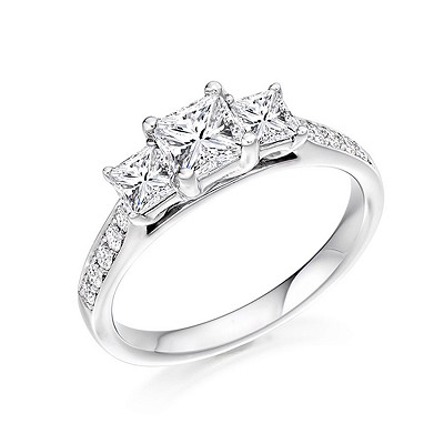 Princess Round Brilliant Cut Diamond Trilgoy Ring with Diamond Shoulders